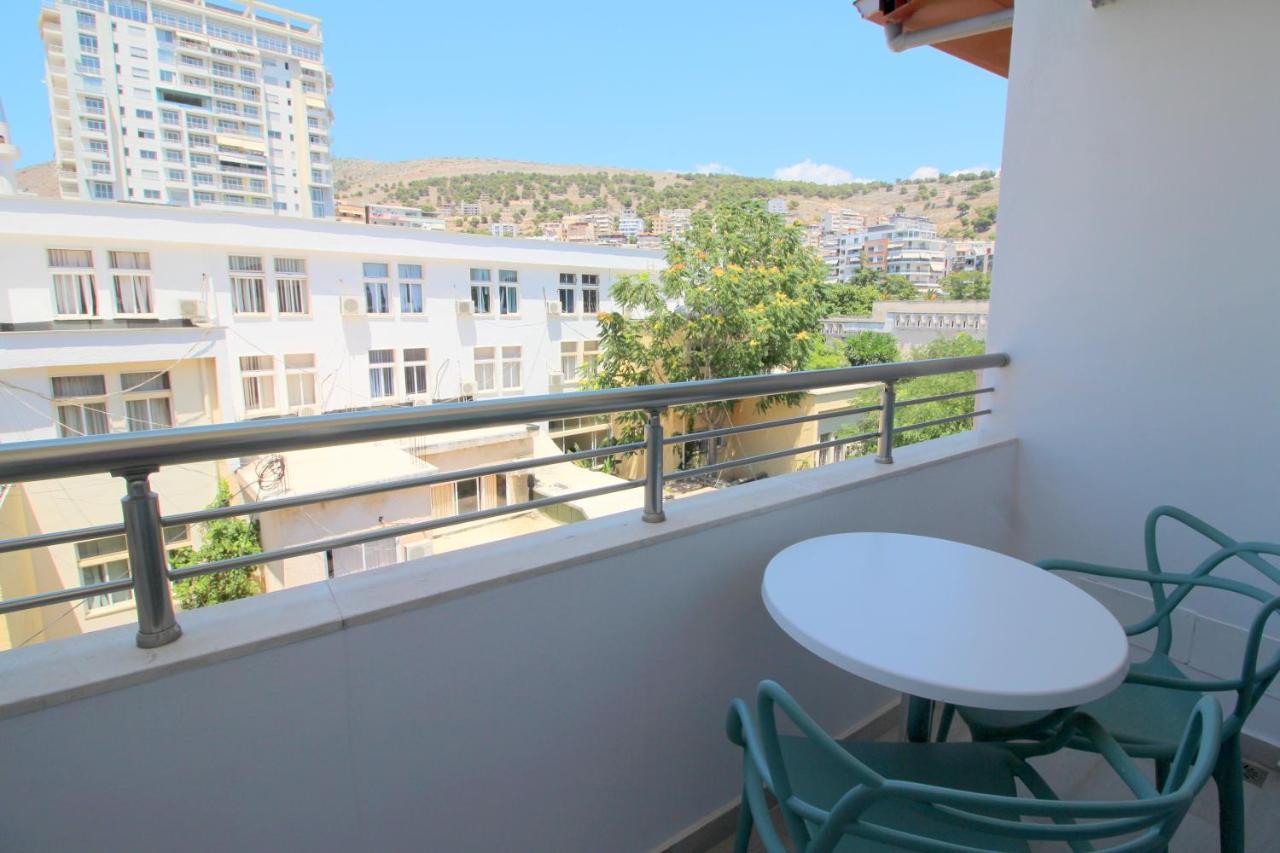 Hotel Ari 2 Sarandë Eksteriør bilde